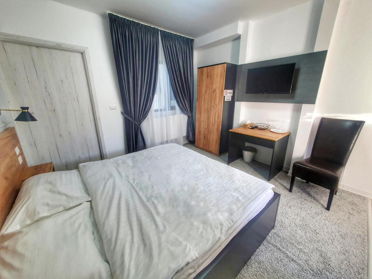 Vily Luxury Rooms Focşani المظهر الخارجي الصورة