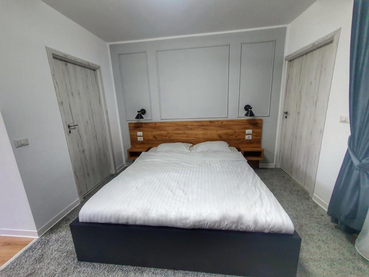 Vily Luxury Rooms Focşani المظهر الخارجي الصورة
