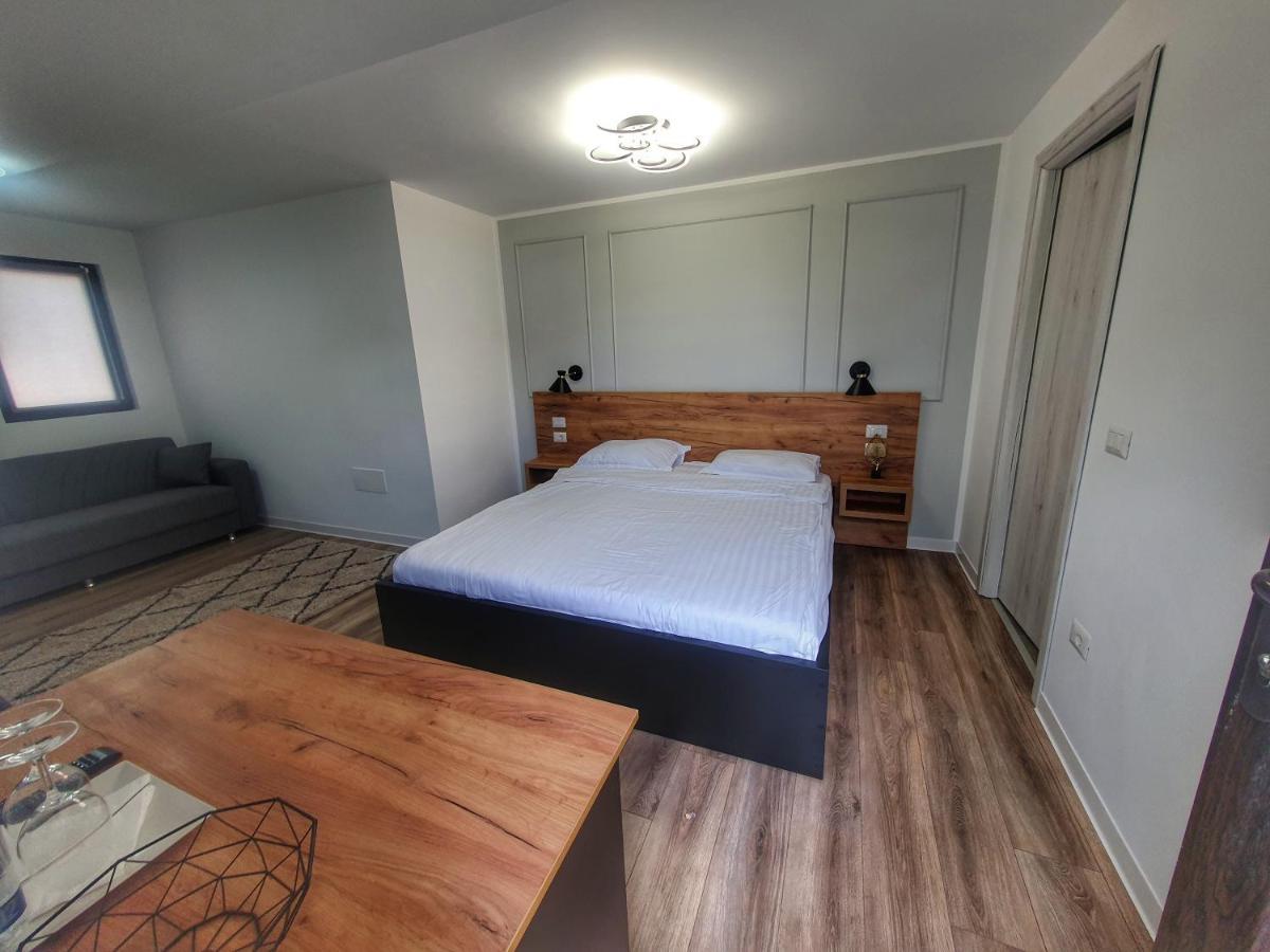 Vily Luxury Rooms Focşani المظهر الخارجي الصورة