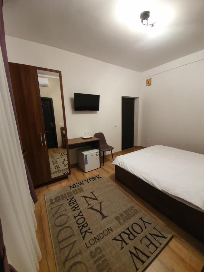 Vily Luxury Rooms Focşani المظهر الخارجي الصورة
